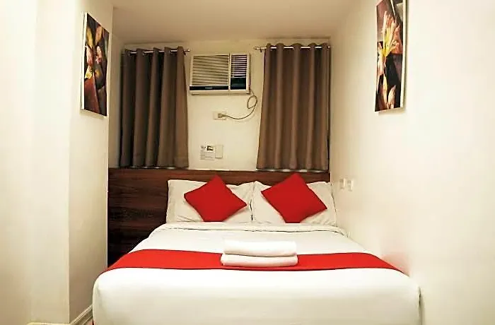 Nest Bgc Hotel 2*