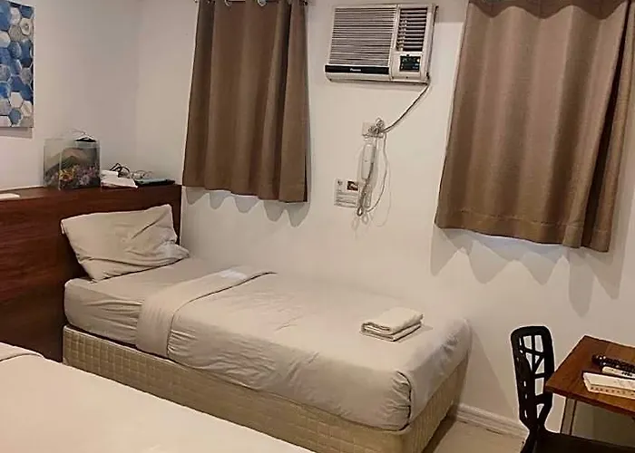 Nest Bgc Hotel 2*