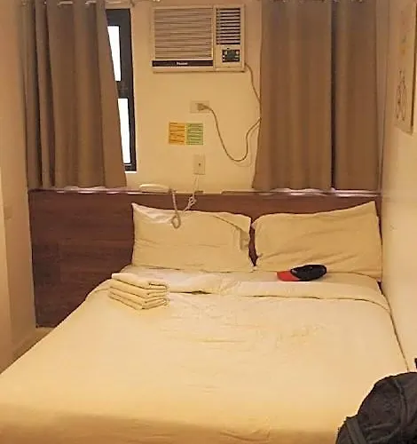 Hotel Nest Bgc